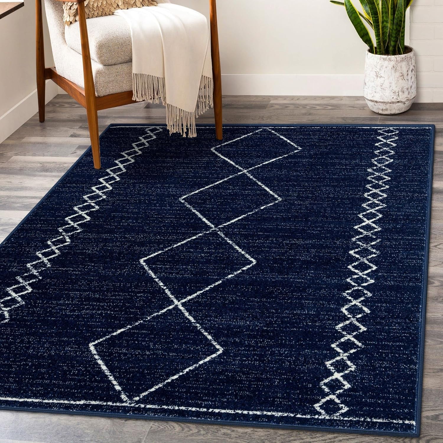 Daphnes Navy 5X7 Boho Moroccan Geometric Area Rug 2735